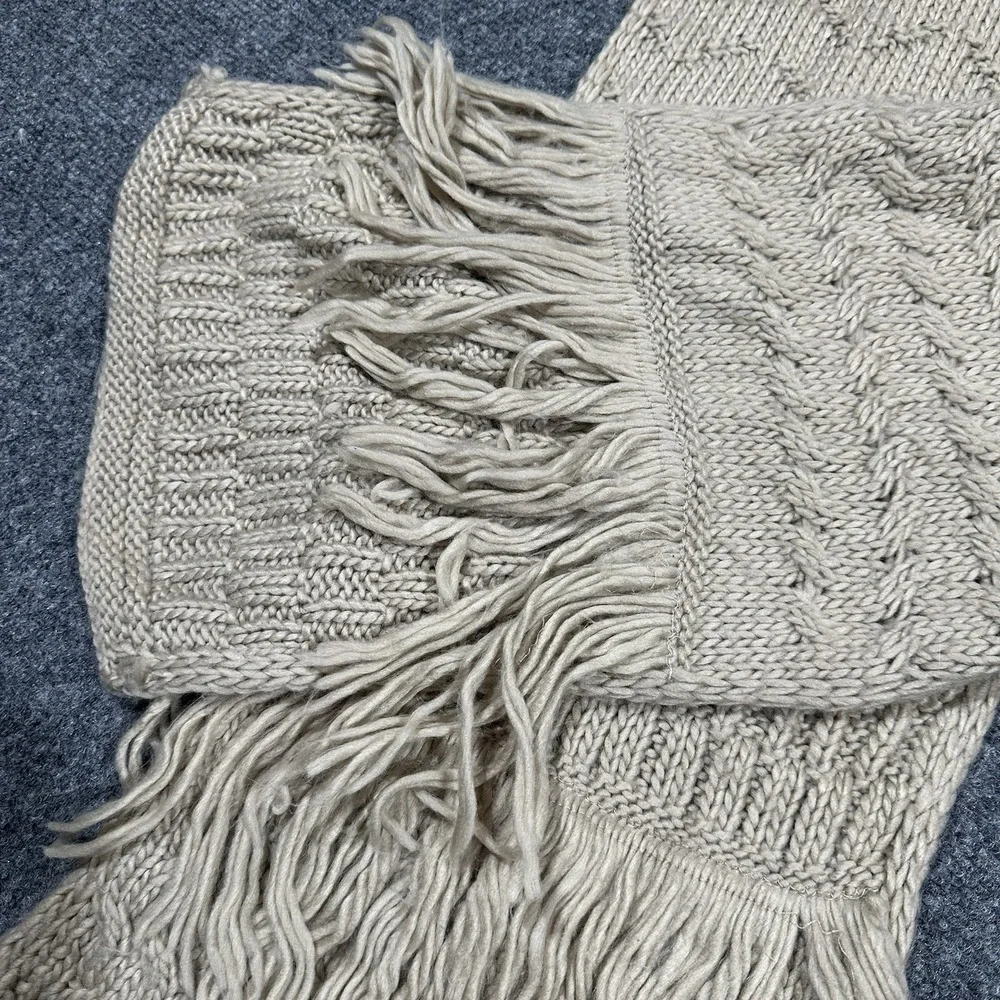 Bebe Tan Beige Cable Knit Scarf and Pom Beanie Hat Set OSFM Fringe‎ Logo